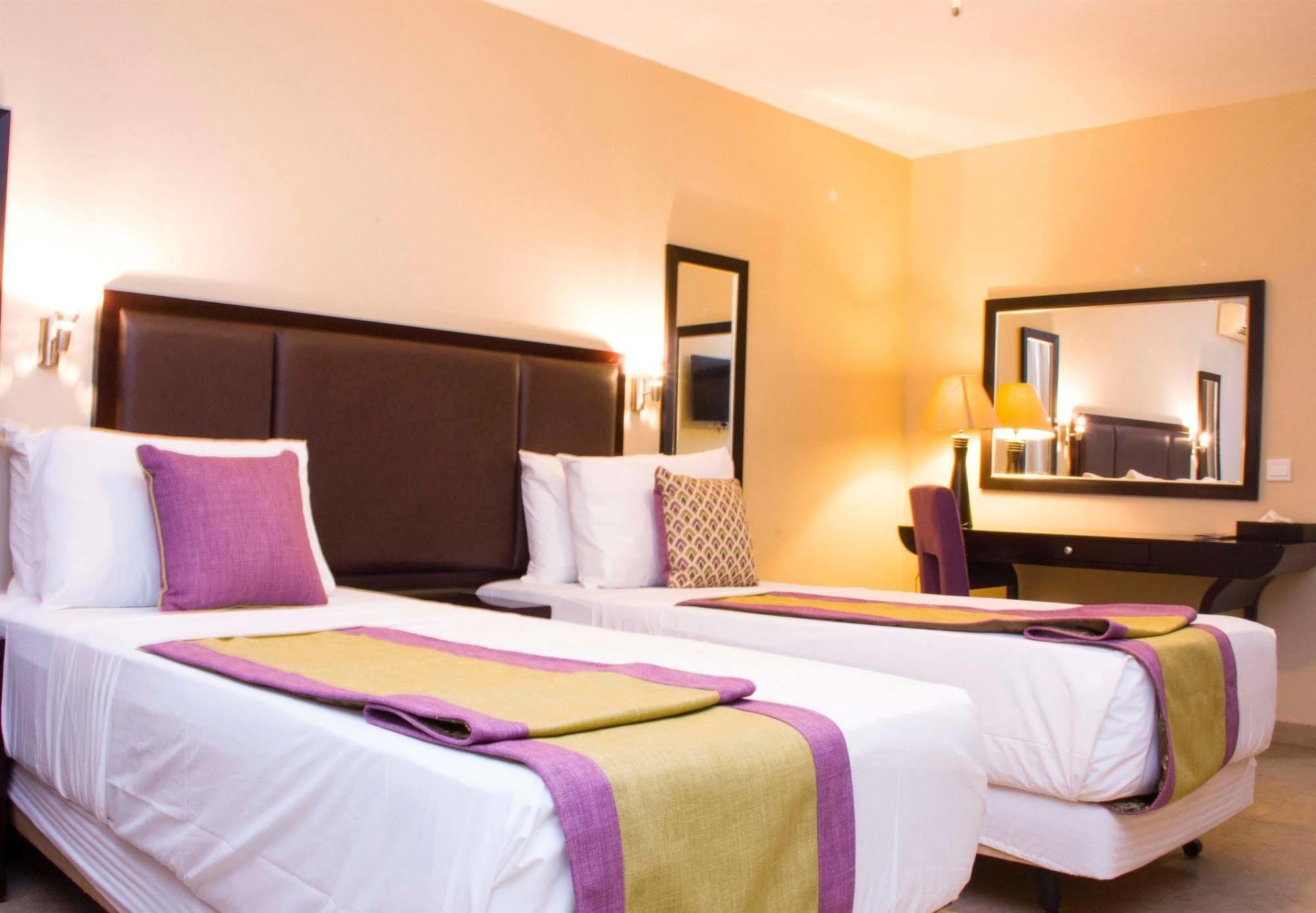 Best Western Plus Accra Beach Hotel Teshie Exterior foto