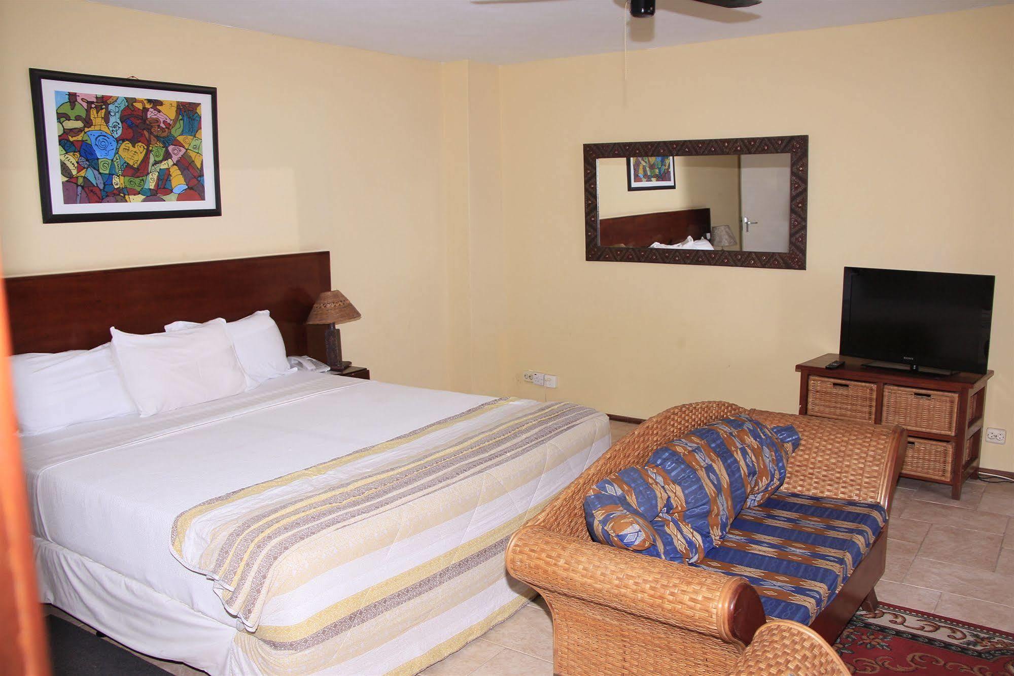 Best Western Plus Accra Beach Hotel Teshie Exterior foto